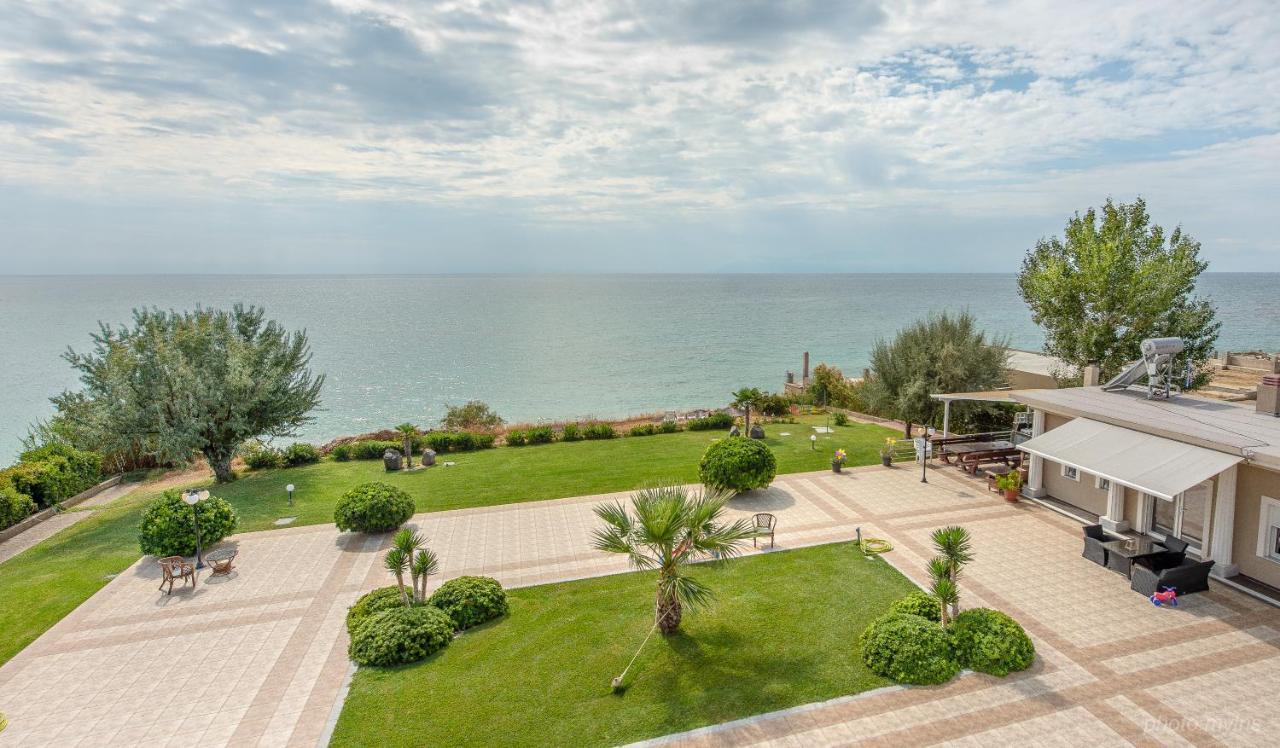 Villa Alexandros Alexandroupoli Exterior photo